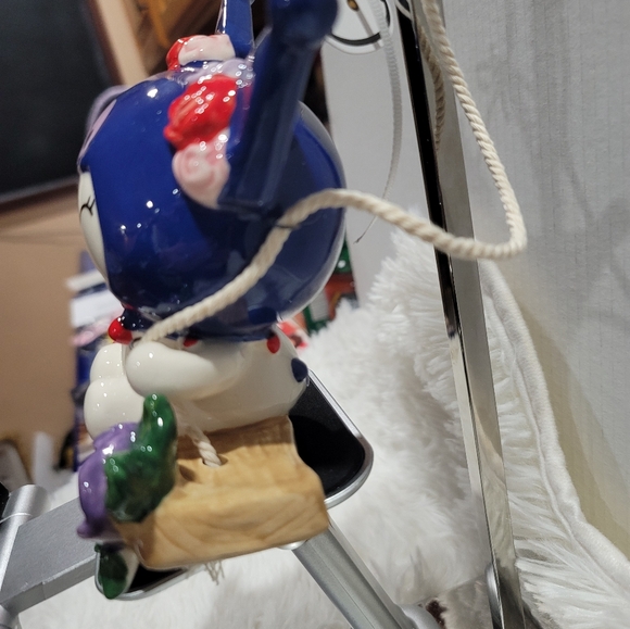 HELLO KITTY "KUROMI" SWINGER Sanrio Blue Sky FIGURINE (New With Tags)2024 - Picture 3 of 10